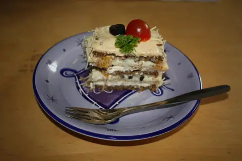 Cake O'Clock Crosby photo 1